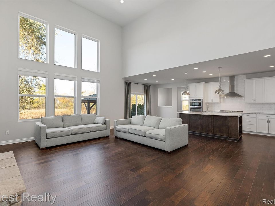 22461 Arcadia Blfs, photo 10