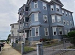 212 Brightman St, Fall River, MA 02720
