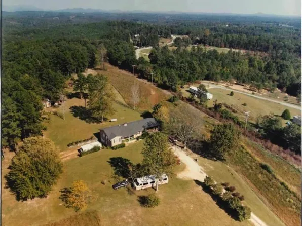 8094 N Highway 11, Walhalla, SC 29691