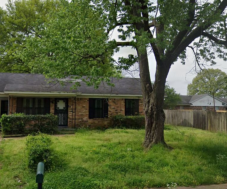 1st image of 1105 Western Park Dr