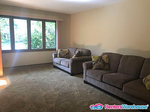 3rd image of 3959 Reservoir Blvd