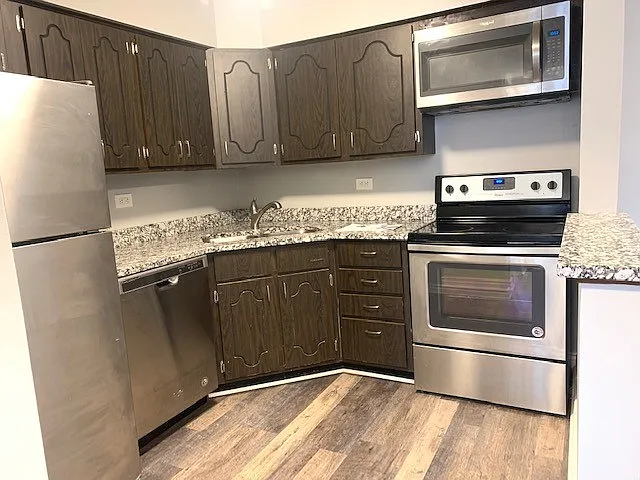 313 & 329 N Maple St — Photo 11