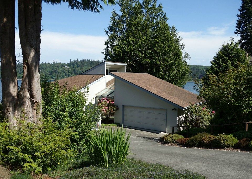 1st image of 121 Condon Ln