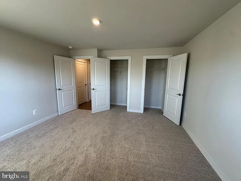 113 Marlow Ct — Photo 28