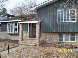 660 Mountain View St, Powell, WY 82435