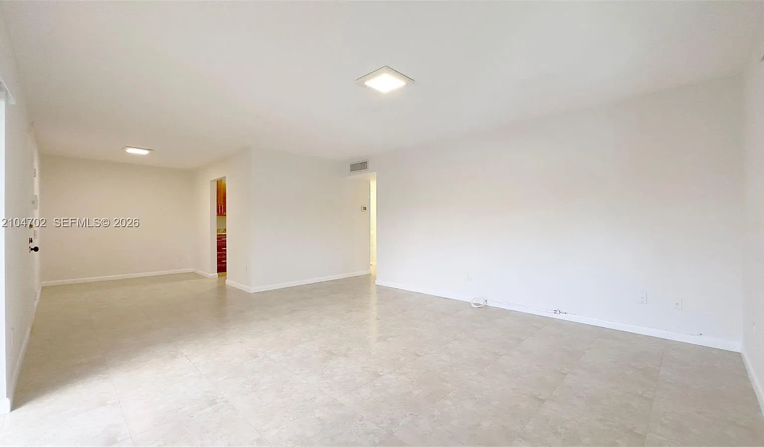Kings Creek West Condo Bl — Photo 4