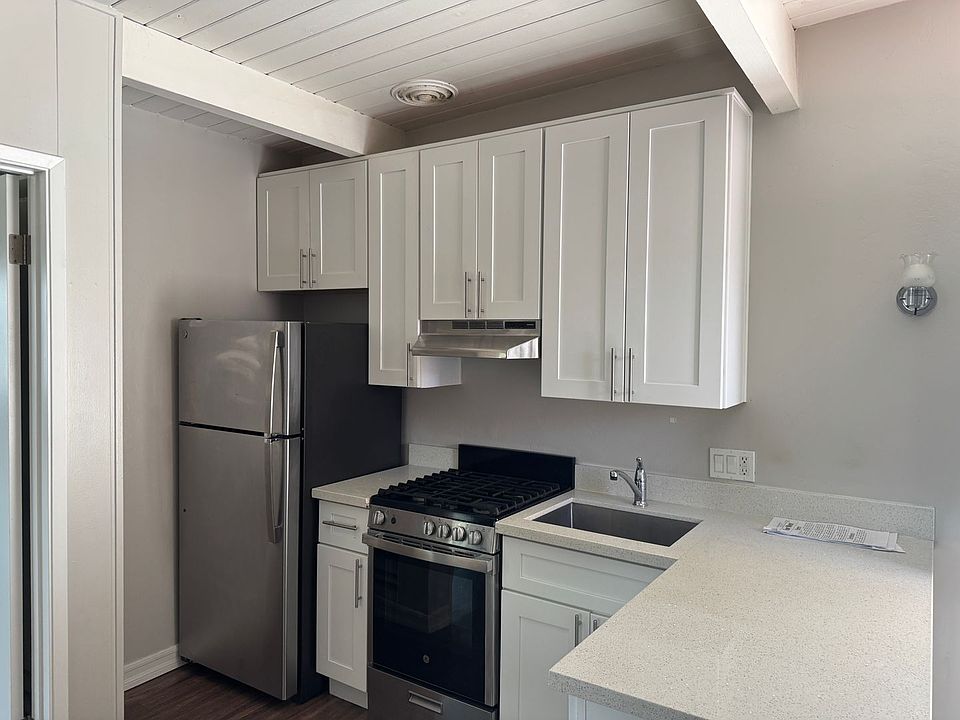 1st image of 3815 Vermont St APT 6