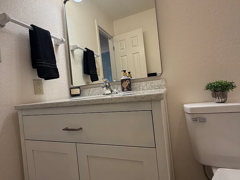 228 NW Waterwheel Ct — Photo 39