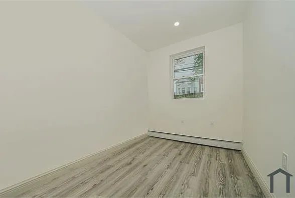 1046 E 213th St #2 — Photo 13