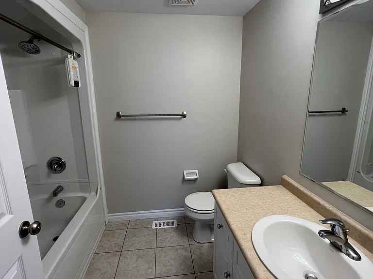 47 Pettitt Dr — Photo 10