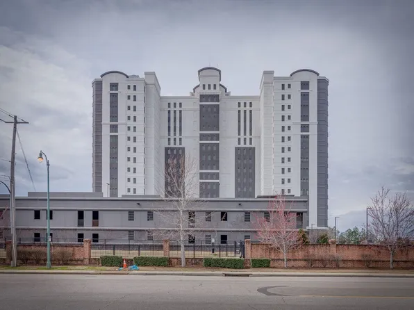 717 S Riverside Dr #704, Memphis, TN 38103