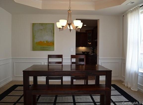 4th image of 3004 Hawick Ln