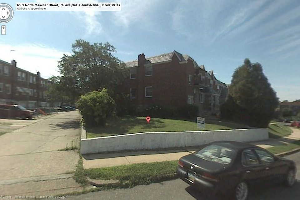 2nd image of 6559 N Mascher St