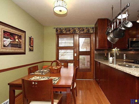 5th image of 306 Taylor Park Dr