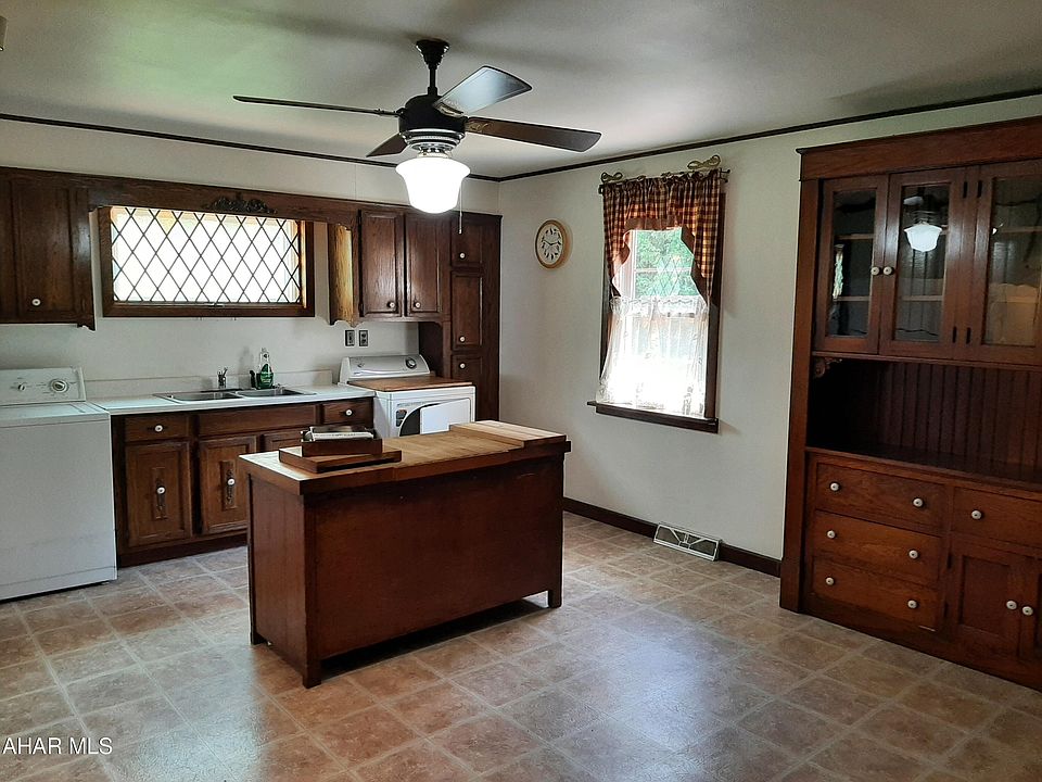 1116 3rd St, Cresson, PA 16630 Zillow