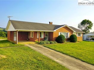 12732 State Highway 18 N, Ennice, NC 28623