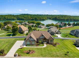 320 Watercrest Dr, Vonore, TN 37885