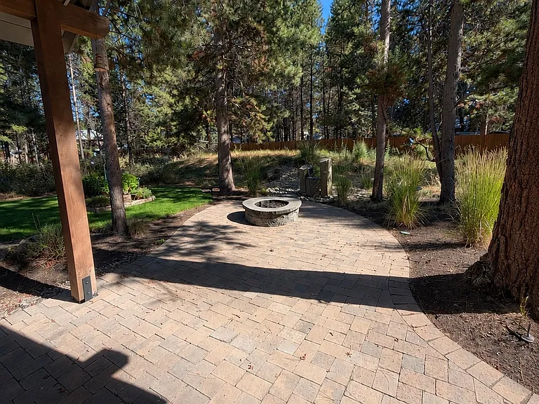 Glendale Rd — Photo 15