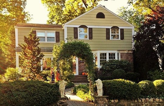 1st image of 126 Lincoln Pl