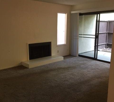 5th image of 2997 Linden Ln APT C