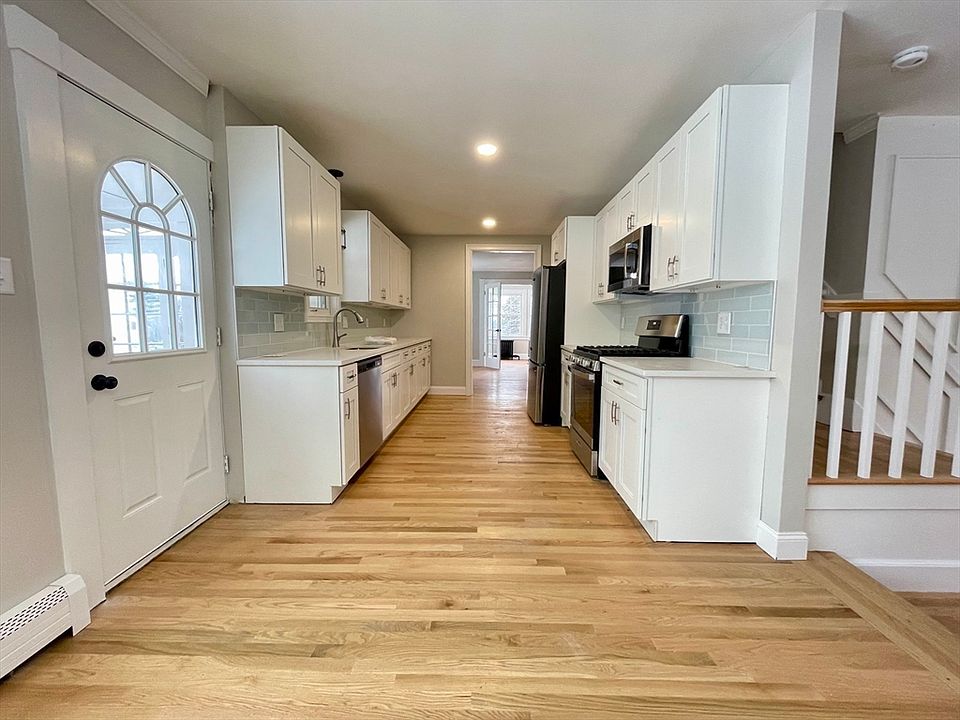 193 10th St, Lowell, MA 01850 Zillow