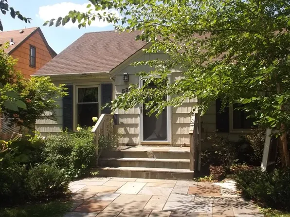 523 Raymond Ave, Saint Paul, MN 55104