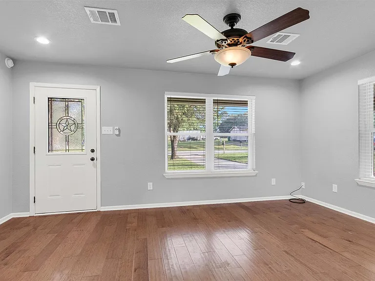 213 County Line Rd — Photo 5
