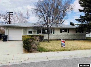 108 Big Horn Dr, Riverton, WY 82501