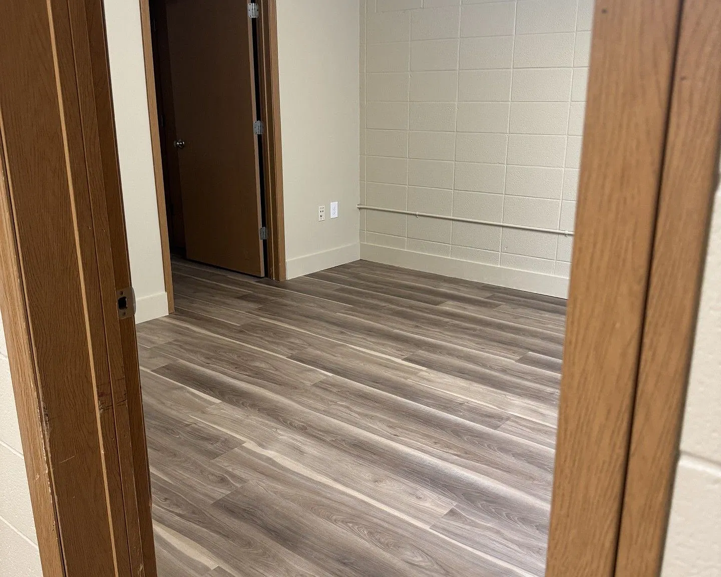 200 Morgan Oak St — Photo 3