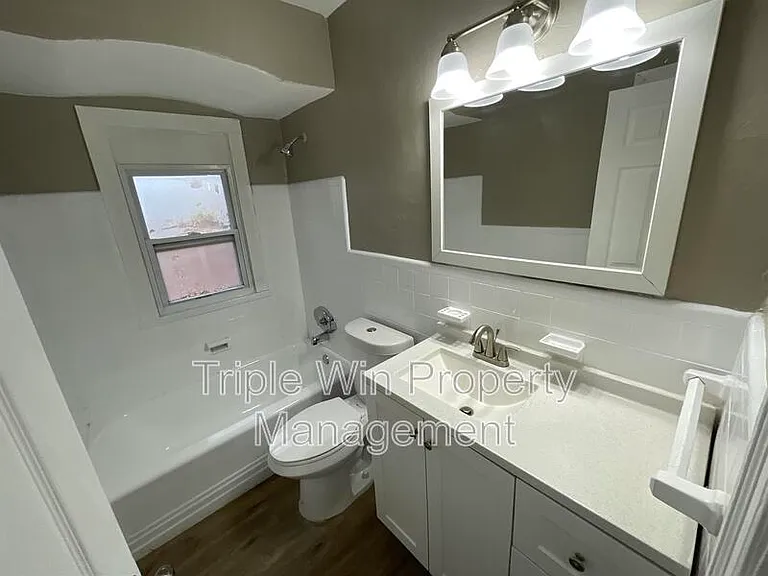 802 Rowles Ave — Photo 19