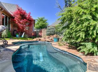 6700 Royale Ct, Edmond, OK 73025