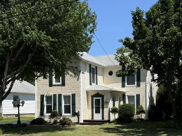 914 N Center St, Collinsville, IL 62234