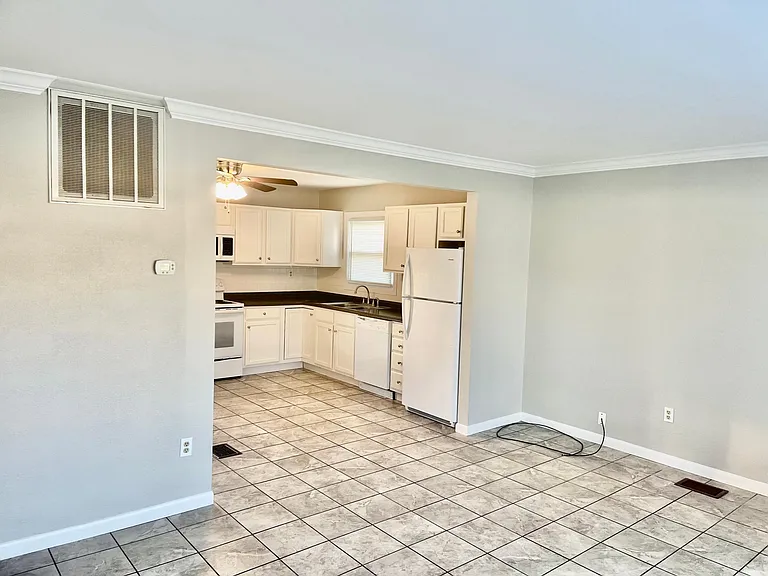 1201 Reedsdale Rd — Photo 23