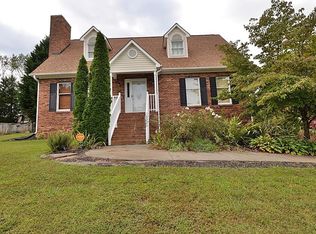 3220 Clamoor Dr, Winston Salem, NC 27127