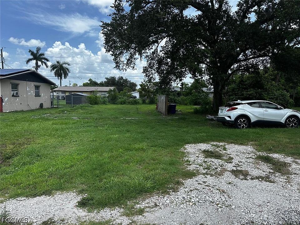1st image of 293 Byron Ave