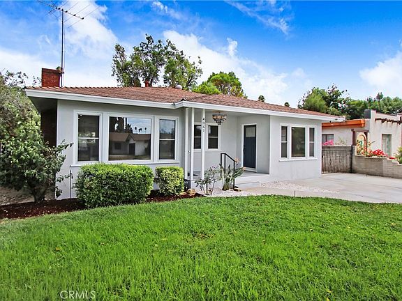 2nd image of 4061 Maplewood Pl