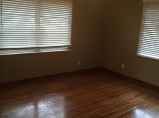 6180 Pettiford Dr W, Jacksonville, FL 32209