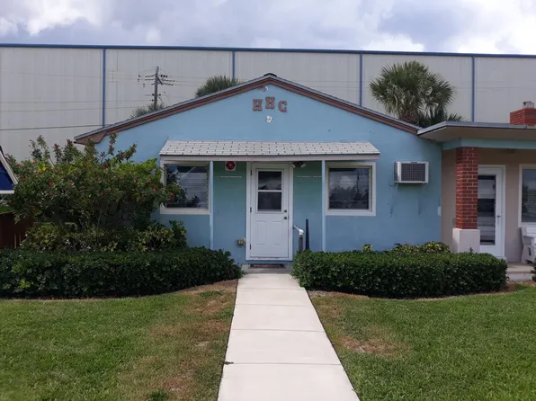 22 S Loafing St, Hypoluxo, FL 33462