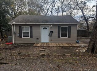 411 Meadowbrook Dr, Tahlequah, OK 74464