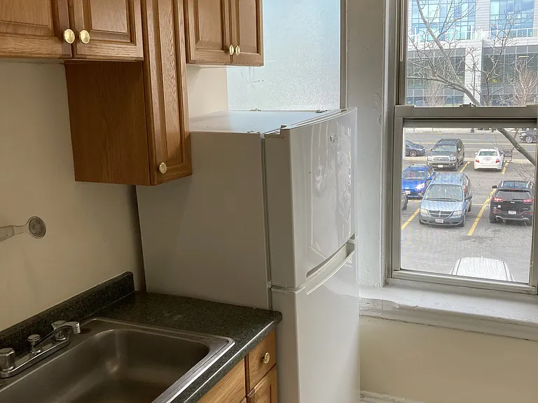111 Peterborough St #11 — Photo 6