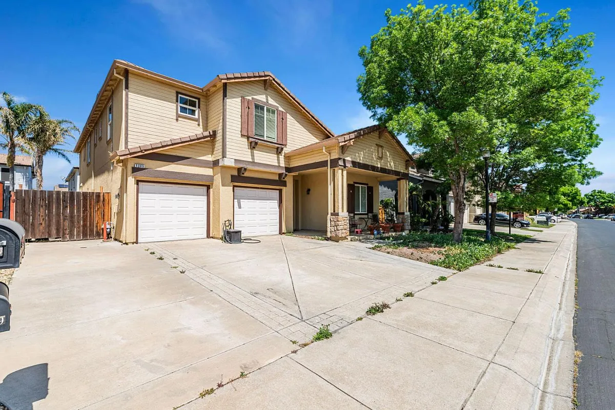 Building Photo - 5305 Gold Creek Cir
