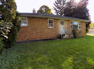 1001 E Livingston Rd, Streator, IL 61364