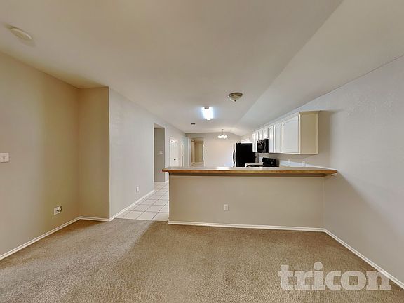 4th image of 711 Lentisco Dr