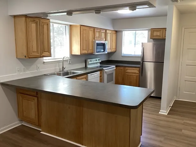 4208 Windergate Dr — Photo 1