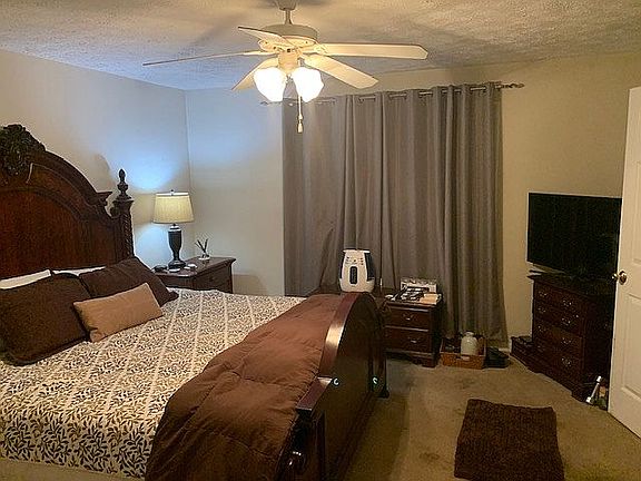 5th image of 512 Myers Parsons Way