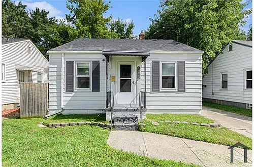 18565 Kenosha St Photo 1