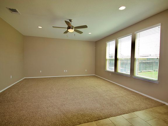 3rd image of 1517 Verdana Dr