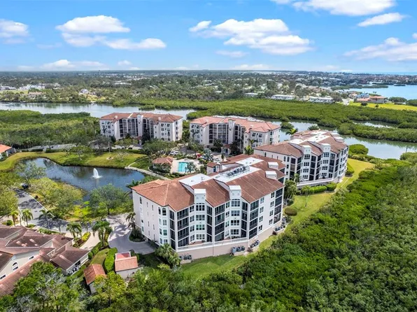 5420 Eagles Point Cir APT 103, Sarasota, FL 34231