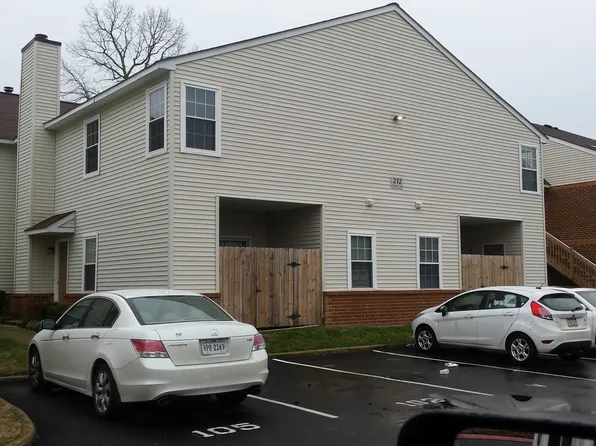 212 Quarter Trl APT B, Newport News, VA 23608