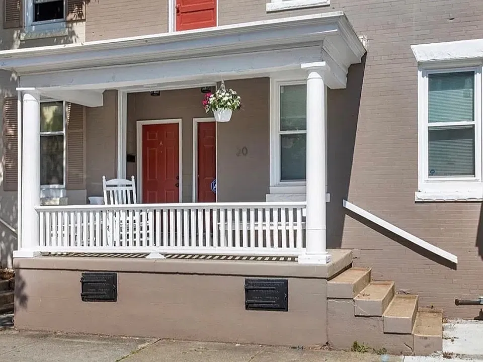 20 S Stafford Ave #B